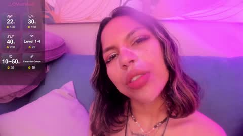 Snapshot of delilah_fix chatting on 8, 2, 2025 della online show from 8, 2, 2025