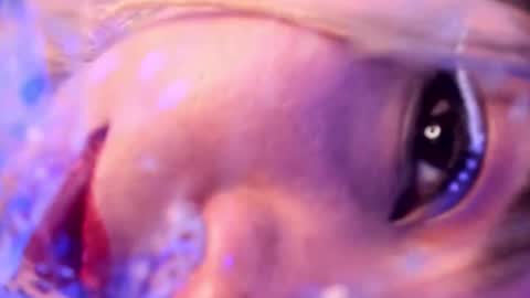 Snapshot of delilah_fix chatting on 10, 9, 2025 della online show from 10, 9, 2025