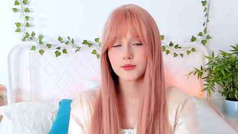 Snapshot of delilahtaylor chatting on 12, 9, 2025 Delilah or Laila online show from 12, 9, 2025