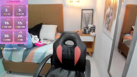 Snapshot of delilaquinn chatting on 7, 1, 2025 delilaquinn online show from 7, 1, 2025