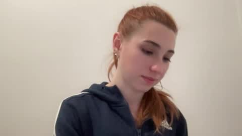 Snapshot of deliverysmile chatting on 1, 1, 2025 Delivery      online show from 1, 1, 2025