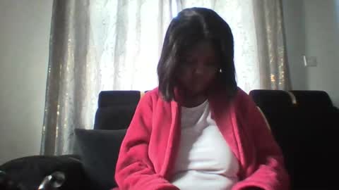 Snapshot of dellarine517299 chatting on 19, 1, 2026 dellarine517299 online show from 19, 1, 2026