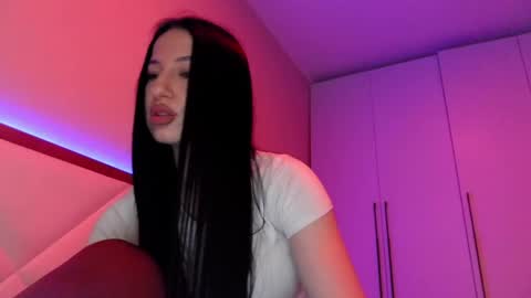 delly_love online show from 20, 4, 2026