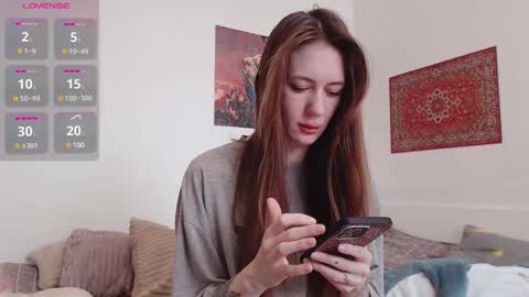 Snapshot of demiamour chatting on 24, 2, 2025 Demi. not your babybabebb and other shit online show from 24, 2, 2025