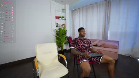 Snapshot of demianblake chatting on 19, 7, 2026 demianblake online show from 19, 7, 2026