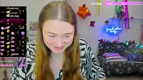 Snapshot of demure_soul chatting on 13, 12, 2024 Sophie online show from 13, 12, 2024