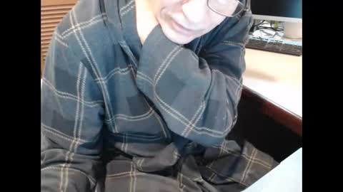 Snapshot of denn_jett chatting on 25, 1, 2025 Den  Jet online show from 25, 1, 2025