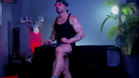 dennis_cox_ online show from 27, 2, 2026