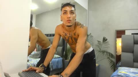 Snapshot of dennis_kinsey chatting on 21, 3, 2026 Dennis Kinsey online show from 21, 3, 2026