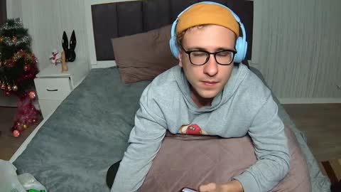 Dennis online show from 5, 1, 2026