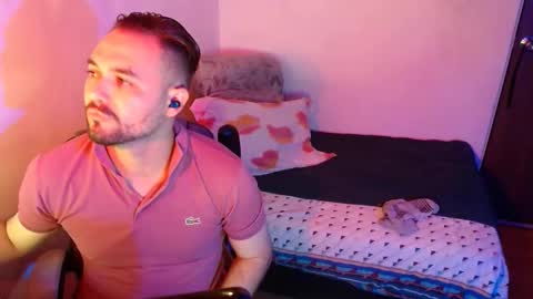 Snapshot of dereck_mills3 chatting on 4, 5, 2026 Dereck Mills3 online show from 4, 5, 2026