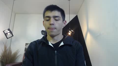   online show from 21, 10, 2025