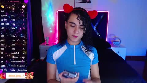 derek grey online show from 13, 1, 2025