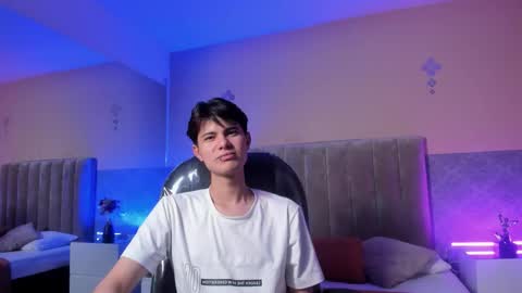 derek_sinn online show from 8, 3, 2026