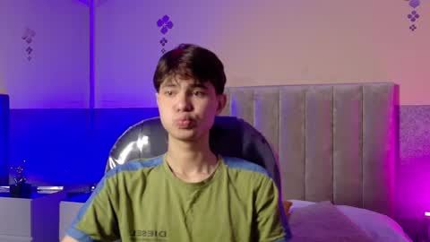 derek_sinn online show from 5, 4, 2026