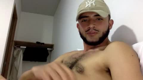 Snapshot of derek_smiith chatting on 15, 11, 2025 Derek smiith online show from 15, 11, 2025