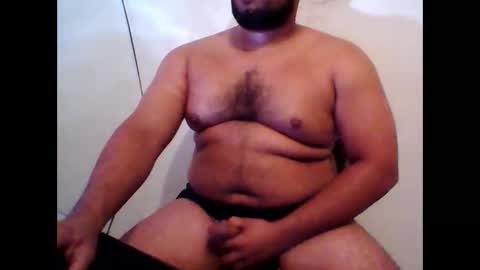 Snapshot of derick_0013 chatting on 17, 5, 2026 derick_0013 online show from 17, 5, 2026