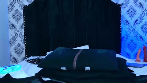 Derieri D online show from 5, 2, 2026