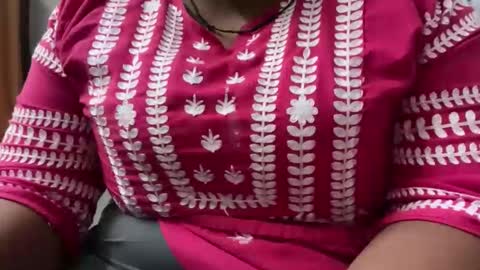 simran online show from 12, 4, 2026