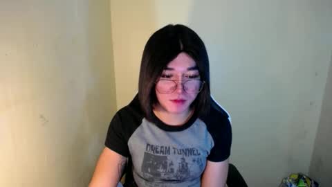 Snapshot of desirable_lorinexx chatting on 26, 1, 2025 LORINE online show from 26, 1, 2025