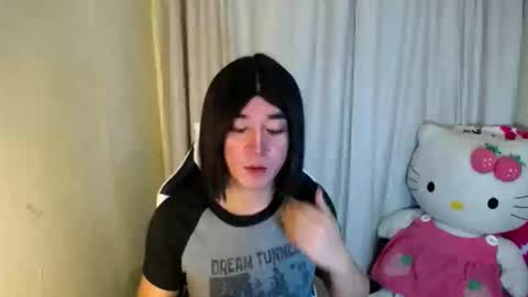Snapshot of desirable_lorinexx chatting on 24, 2, 2025 LORINE online show from 24, 2, 2025