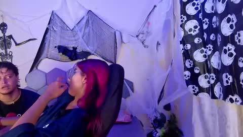 TORI AND MR. BEAR online show from 1, 11, 2025