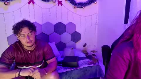 TORI AND MR. BEAR online show from 1, 12, 2025