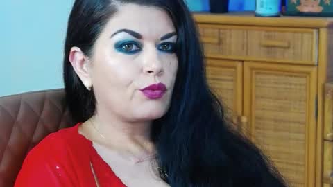 Snapshot of desirehellen chatting on 8, 9, 2025 HellenMoon online show from 8, 9, 2025