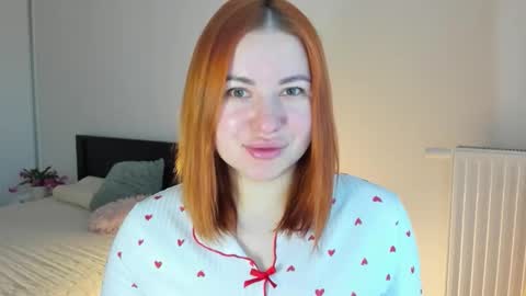 LAYLA online show from 19, 11, 2025