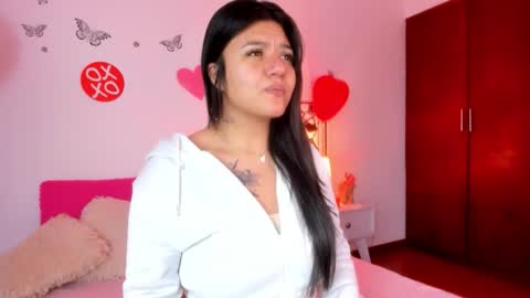 Snapshot of desiresweet23 chatting on 17, 2, 2026 Desire Sweet online show from 17, 2, 2026