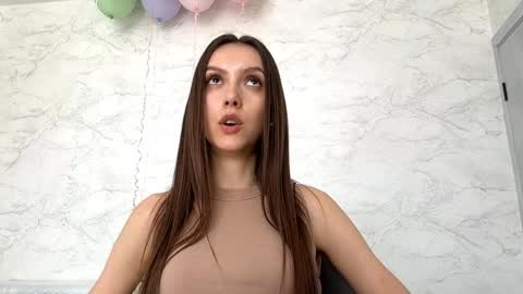 Ksenia online show from 2, 4, 2026