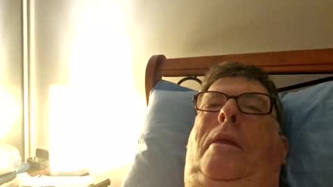 Desmon1958 online show from 20, 2, 2026