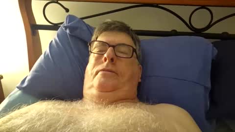 Desmon1958 online show from 27, 2, 2026