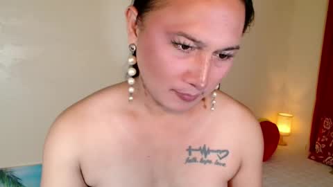 Snapshot of destenierose chatting on 8, 6, 2026 destenierose online show from 8, 6, 2026