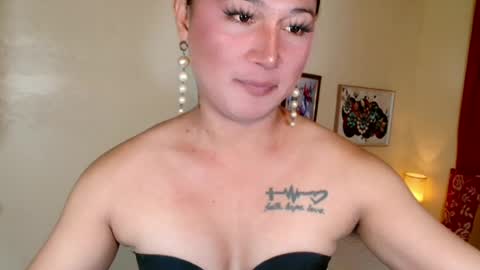 destenierose online show from 7, 7, 2026