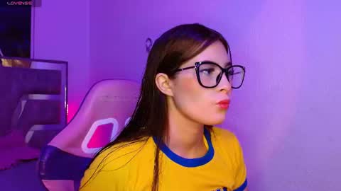 destinya_ online show from 17, 6, 2026