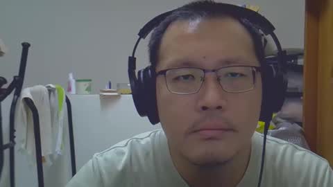 Snapshot of destroy1984 chatting on 4, 12, 2024 Destroy November 1984 online show from 4, 12, 2024