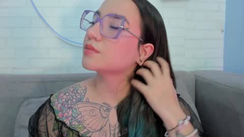 Snapshot of deva_blue chatting on 7, 2, 2025 Deva Blue online show from 7, 2, 2025