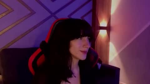 Snapshot of devils_cry_ chatting on 9, 10, 2025 Alex online show from 9, 10, 2025