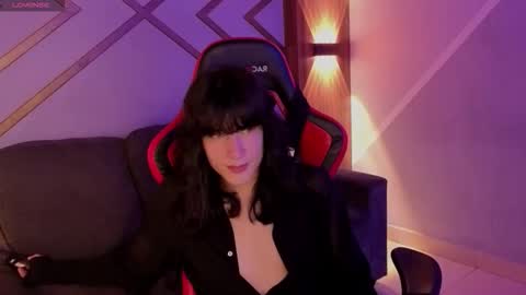 Snapshot of devils_cry_ chatting on 14, 10, 2025 Alex online show from 14, 10, 2025