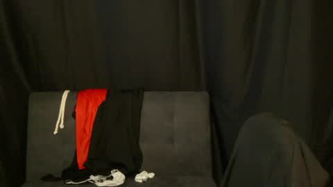 Snapshot of devilwithtats chatting on 15, 7, 2026 Lucian online show from 15, 7, 2026