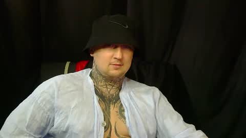 Snapshot of devilwithtats chatting on 20, 7, 2026 Lucian online show from 20, 7, 2026