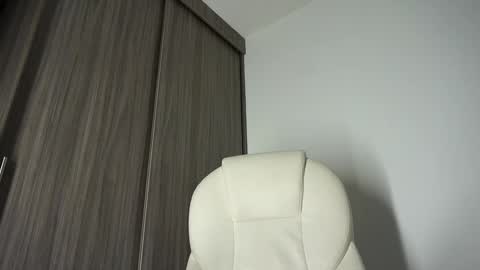 Devin Hunter online show from 23, 12, 2024