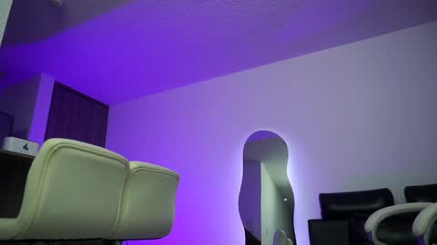 Devin Hunter online show from 24, 1, 2025