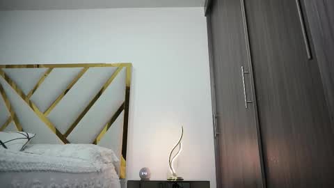 Devin Hunter online show from 12, 10, 2025