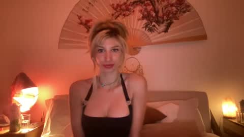 Snapshot of devyy333 chatting on 28, 1, 2025 devyy333 online show from 28, 1, 2025