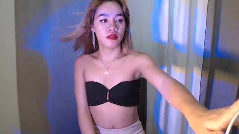 dexie121698 online show from 12, 3, 2025