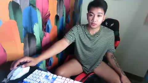 Snapshot of deymcum chatting on 4, 2, 2025 DeymCum online show from 4, 2, 2025