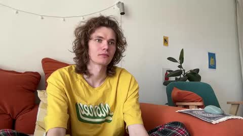 Di Alex online show from 10, 4, 2026