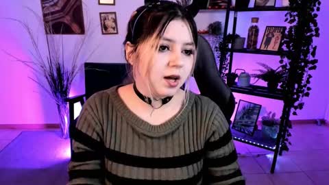 Snapshot of diaangell chatting on 5, 3, 2025 Dia online show from 5, 3, 2025